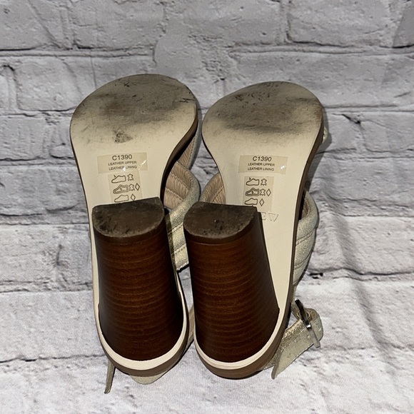 J CREW Gold Leather Sandals Block Heel Marcie Criss Cross Metallic - Picture 8 of 8